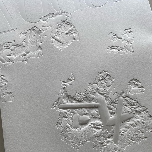 Daniel Arsham Vogue Taiwan March 2021, Limited Edition book sleeve - Picture 3 of 3